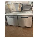 MAXXCOLD 5 FT SELF CONTAINED SANDWICH SALAD PREP