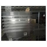 CAMBRO 3 GAL PLASTIC BINS WITH LIDS