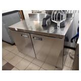 DELFIELD 4 FT SELF CONTAINED REFRIGERATED LOWBOY