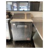 28" SELF CONTAINED SANDWICH SALAD PREP STATION