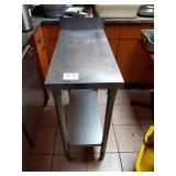 15" X 30" SS TABLE
