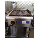 APW WYOTT 18" GAS CHAR GRILL