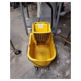 MOP BUCKET & STRAINER