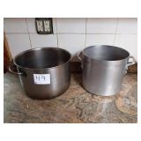 ASSORTED POTS WITH HANDLES