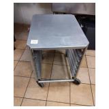 HALF HEIGHT PAN RACK ON WHEELS