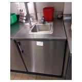 DUKE SS CABINET WITH HAND SINK