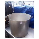 120 QT POT - AS IS