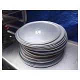 LOT 29 ASSORTED PIZZA TRAYS