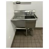 1 COMP SINK WITH DRAINBOARD