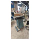 BELT AND DESK SANDER