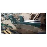 GRIZZLY HEAVY DUTY LATHE