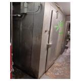 8 X 6 WALK IN FREEZER WITH BLOWER & COMPRESSOR