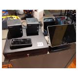 TOAST POS - 3 SCREENS 2 PRINTERS 1 CASH BOX