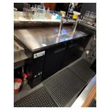 AVANTCO SELF CONTAINED 3 DOOR KEGERATOR COOLER 78"