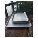 ASSORTED SIZE SHEET PANS