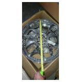 CHROME RIM 24"