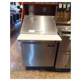 SPARTAN 27" SELF CONTAINED SANDWICH SALAD PREP