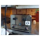 WARING 4 SLOT TOASTER