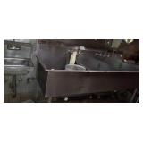 3 COMP SINK 72" X 28"