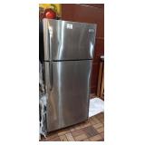 FRIGIDAIRE HOUSEHOLD REFRIGERATOR