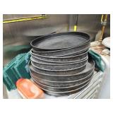 ROUND DEEP DISH PIZZA PANS