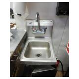 HAND SINK 12" X 16"