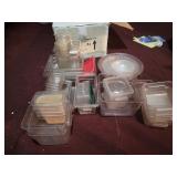 LOT PLASTIC WARES