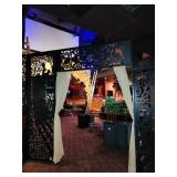 LOT CARVED WOOD ROOM DIVIDER PANELS