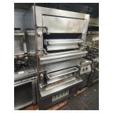 JADE UPRIGHT GAS BROILER ON WHEELS