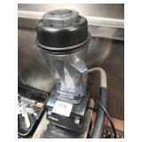 VITAMIX BLENDER W/ EXTRA CONTAINER VM0101D