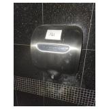 XLERATOR HAND DRYER