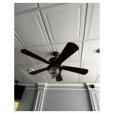 CEILING FAN WITH REMOTE