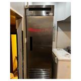 YUKON SELF CONTAINED SS 1 DOOR FREEZER