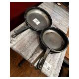 ASSORTED FRYING PANS