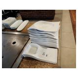 ASSORTED SIZE PLATTERS