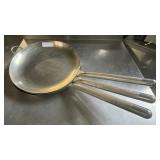 STAINLESS STEEL FRYING PANS 13" X 13" X 1.5"