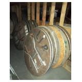 48" DIAMETER FOLDING TABLES