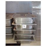 LOT OF 8 PERFORATED FULL SIZE PANS