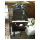 BAR HAND SINK 12" X 19"