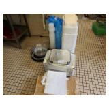 LOT PAPER GOODS