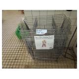 LOT WIRE RACKS