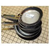 LOT SAUTE PANS