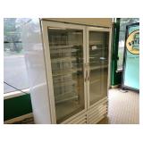 BEVERAGE AIR 2 GLASS DOOR FREEZER