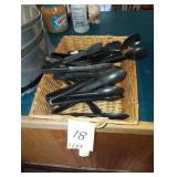 LOT PLASTIC UTENSILS