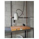 HEATED CARVING STATION