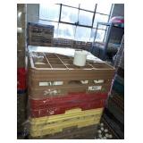 RACKS WHITE COFFEE CUPS