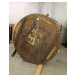ROUND FOLDING 6 FT CATERING TABLES