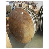 ROUND 5 FT CATERING FOLDING TABLES