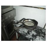 LOT OF 5 FRY PANS 12"