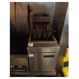 COUNTERTOP GAS DEEP FRYER